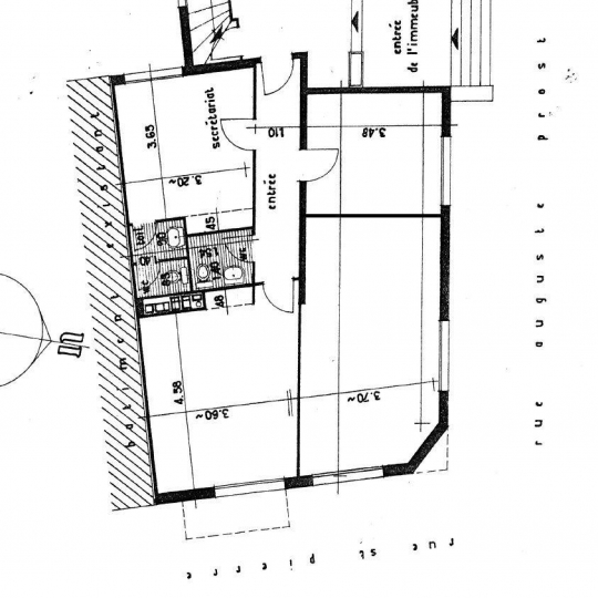  CABINET DE L'ILE : Local / Bureau | METZ (57000) | 95 m2 | 1 020 € 