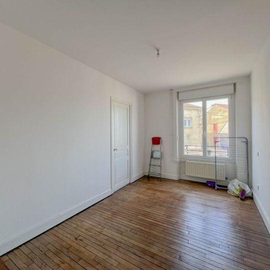  CABINET DE L'ILE : Immeuble | JARNY (54800) | 278 m2 | 189 000 € 