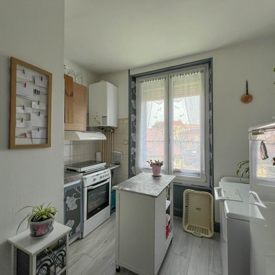  CABINET DE L'ILE : Immeuble | JARNY (54800) | 278 m2 | 189 000 € 