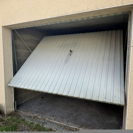  CABINET DE L'ILE : Garage / Parking | METZ (57000) | 15 m2 | 21 000 € 