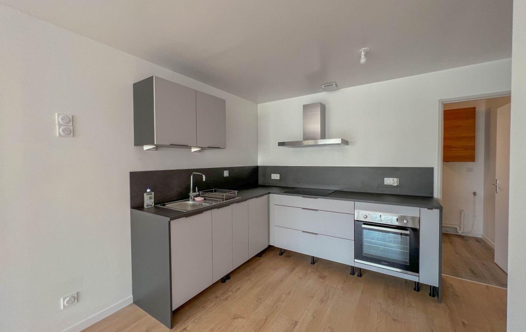 CABINET DE L'ILE : Appartement | SCY-CHAZELLES (57160) | 50 m2 | 670 € 