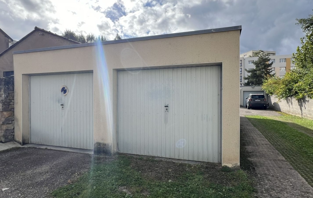 CABINET DE L'ILE : Garage / Parking | METZ (57000) | 15 m2 | 21 000 € 