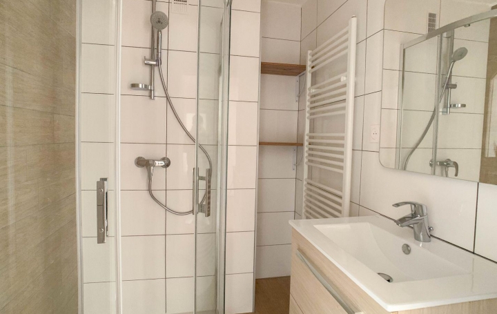 CABINET DE L'ILE : Appartement | METZ (57000) | 57 m2 | 650 € 